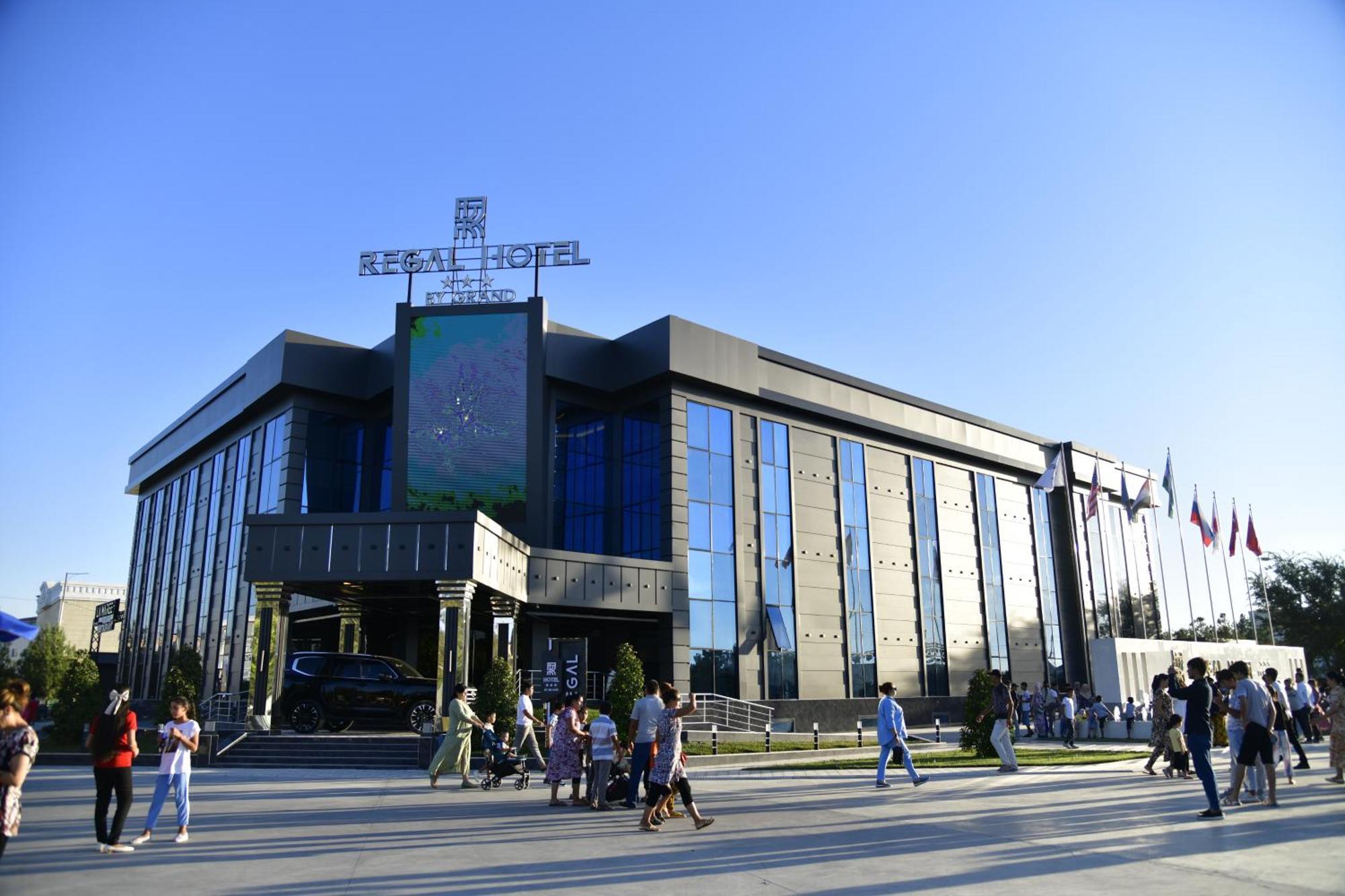 Regal Hotel By Grand Nawoi Zewnętrze zdjęcie